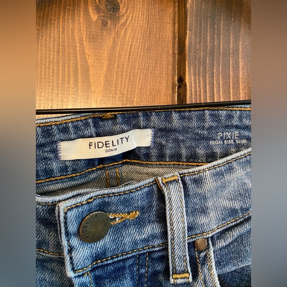 Fidelity Pixie High Rise Slim Jeans - size 27 - Picture 2 of 3